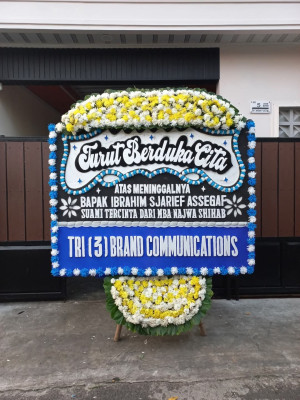Papan Bunga Duka di Runggu Raya